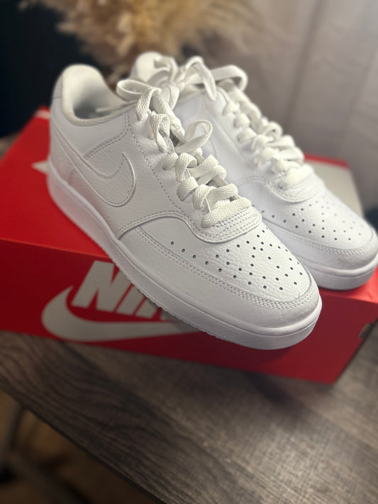 6.5 Free Nike Court Legacy – Classic All White (Unisex) – $10 Shipping Only